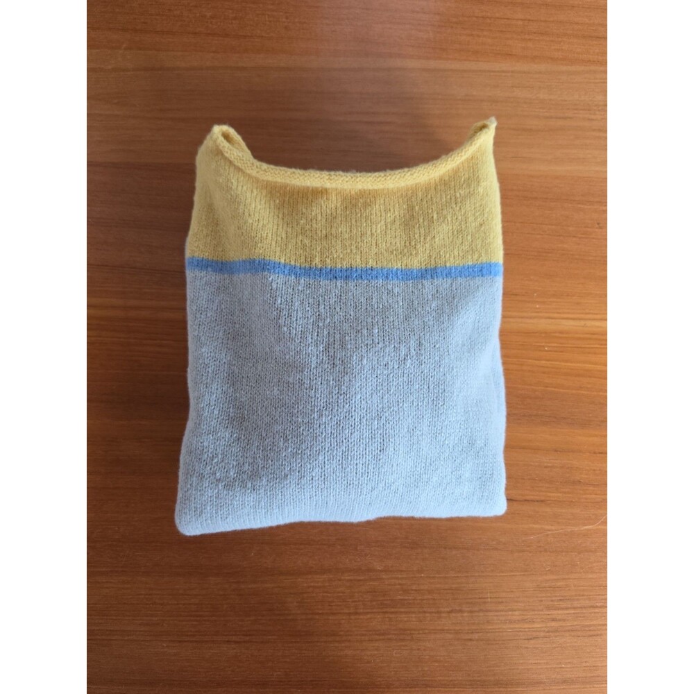 Women's Grey Yellow And Blue Sweater READ Description